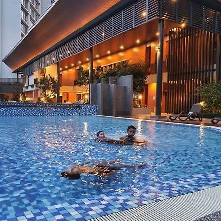 The Glass Homestay Putrajaya Extérieur photo