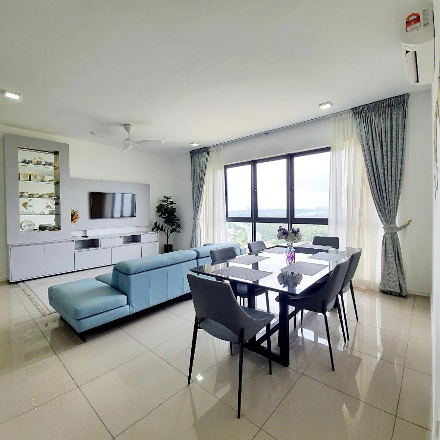 The Glass Homestay Putrajaya Extérieur photo