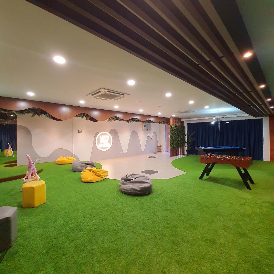The Glass Homestay Putrajaya Extérieur photo